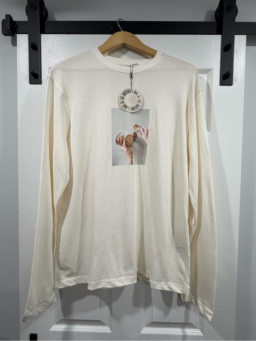 Zara Cream Long Sleeve Graphic Tee with Photo Print